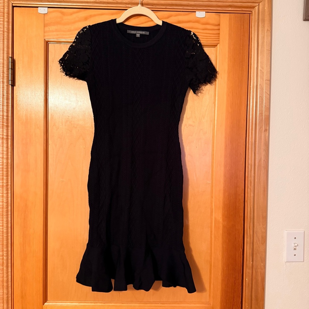 Julia Jordan Black Ruffle Hem Dress